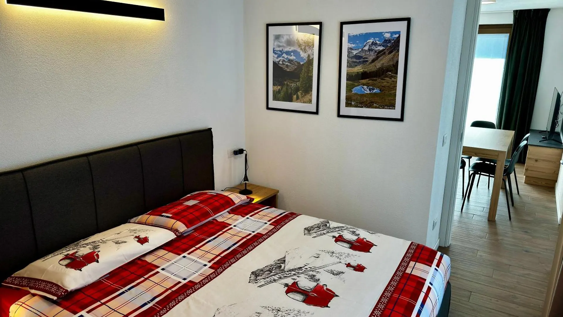 Vista Sulle Alpi Apartment VALDIDENTRO Italy